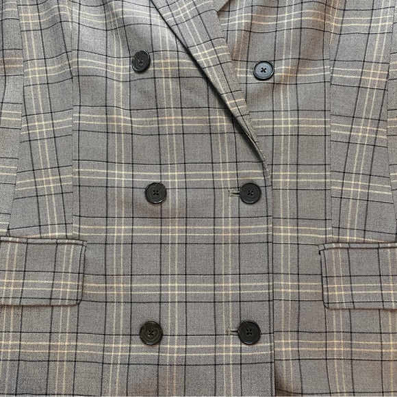 Aritzia Babaton Samuel Blazer size 16 - Picture 3 of 7